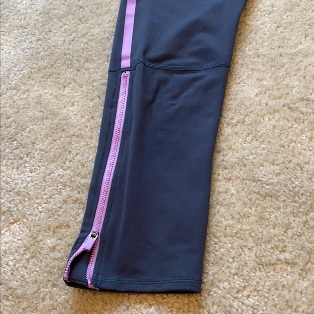 Fabletics 2-Piece Set - image 6